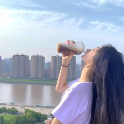 你想學(xué)習(xí)<strong>美容</strong>護(hù)膚嗎？這里是你絕佳的選擇！