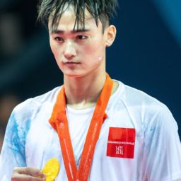 美容護(hù)膚五行屬什么？探尋美容護(hù)膚產(chǎn)業(yè)中的五行元素！